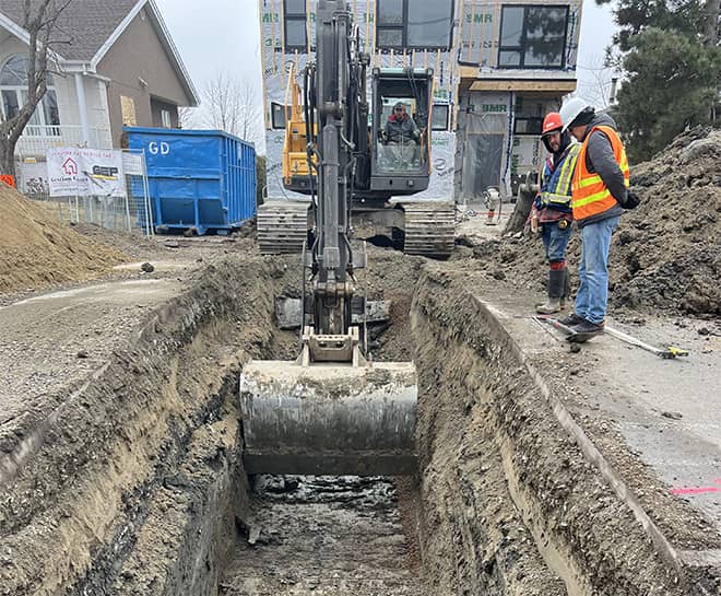 Excavation pour égout et aqueduc